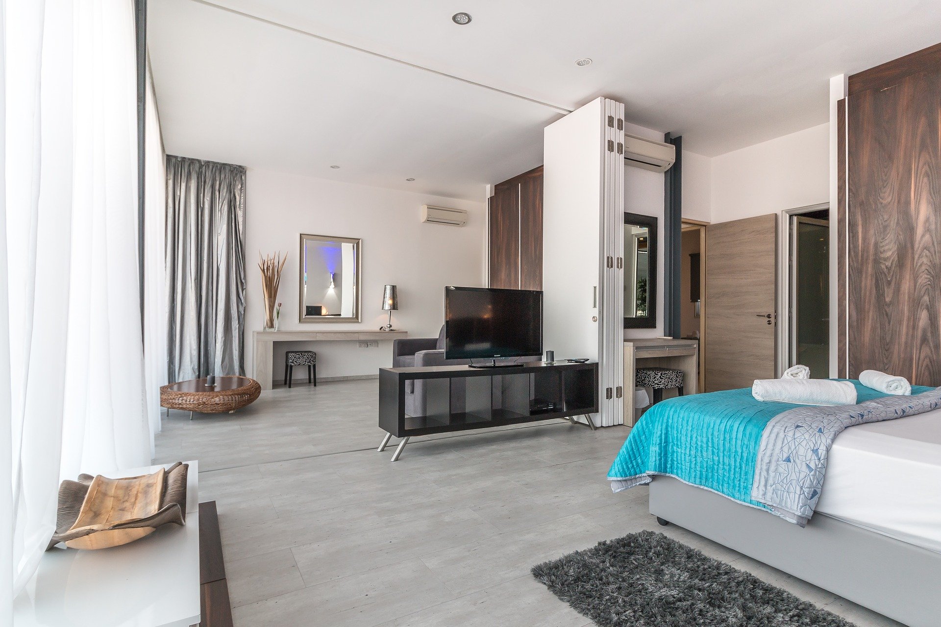 Should You Consider Adding a Guest Room to Your Scottsdale Home